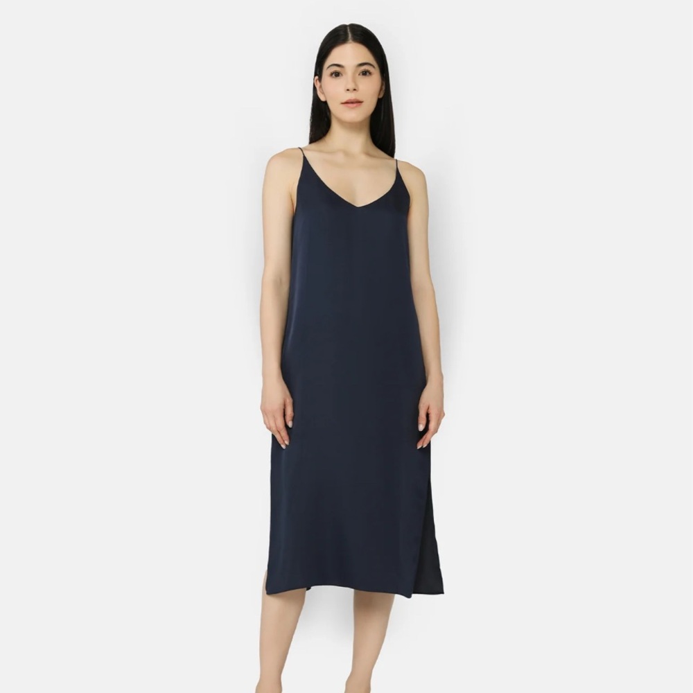 Grana Navy Silk Slip Dress. Size M. NWT.